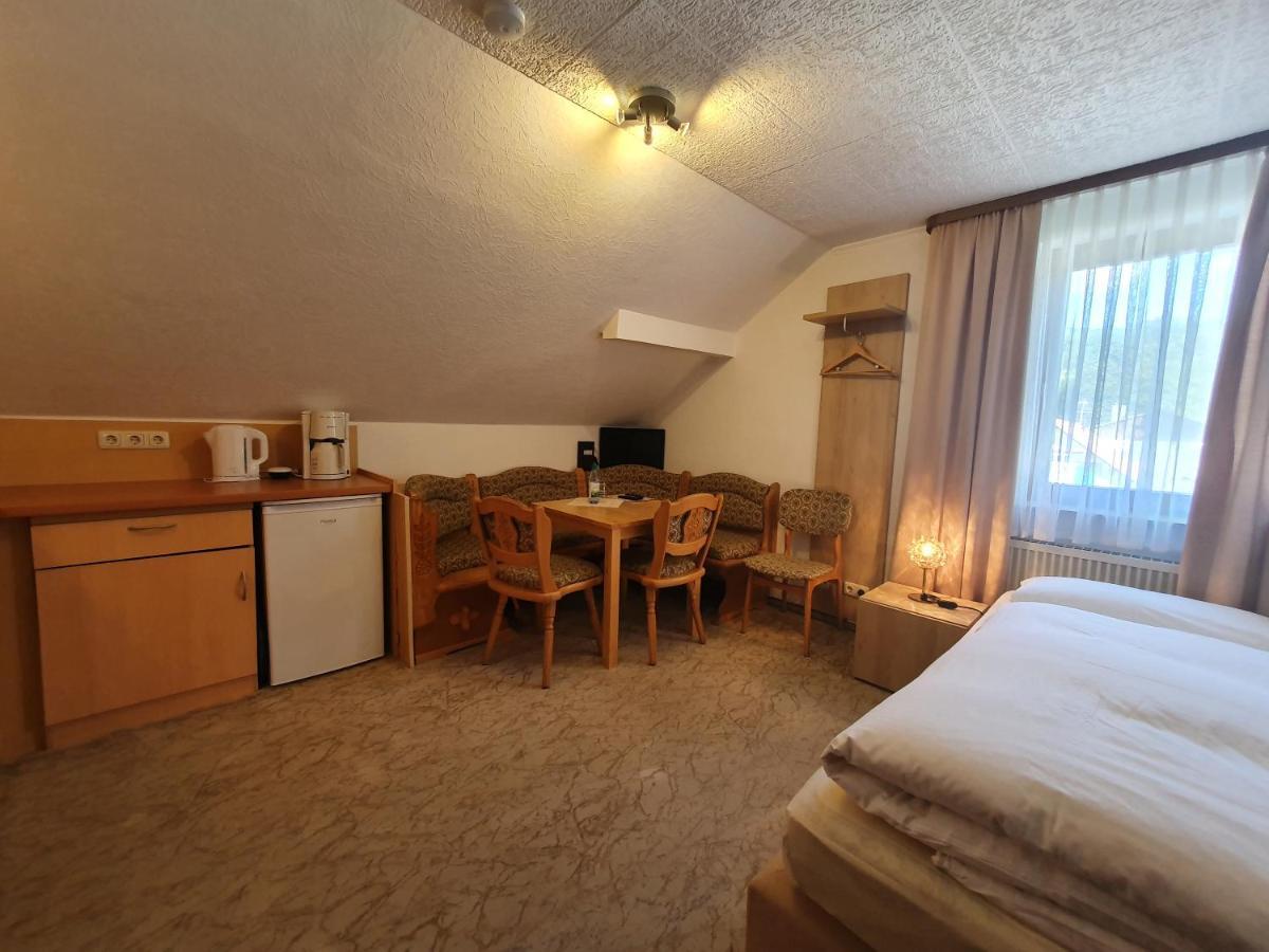 Cafe Pension Sonnenkanzel Staatsbad Bruckenau Luaran gambar